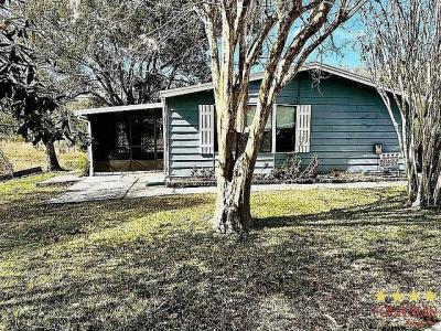 Mobile Home at 389 Spring Lake Drive Deland, FL 32720