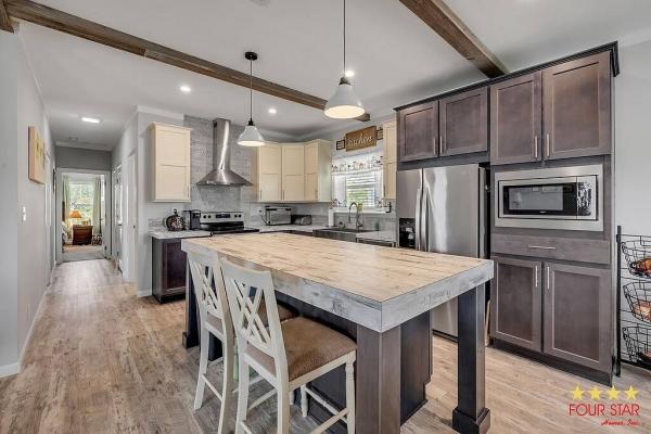 2022 Palm Harbor  Home