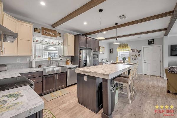 2022 Palm Harbor  Home