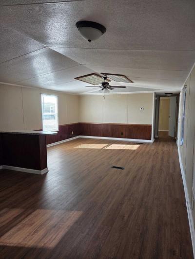 Photo 5 of 12 of home located at 3300 Voight Blvd #281 San Angelo, TX 76905
