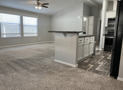 Photo 3 of 9 of home located at 4000 Pierce Street #194 Riverside, CA 92505
