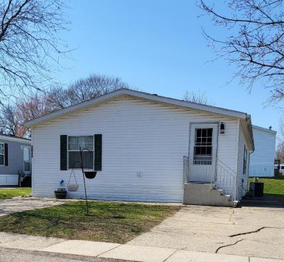 Photo 4 of 3 of home located at 2042 McDivitt Ct. #159 Milford, MI 48381