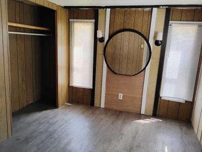 Photo 5 of 19 of home located at 1701 Skipper Rd #163 Tampa, FL 33613