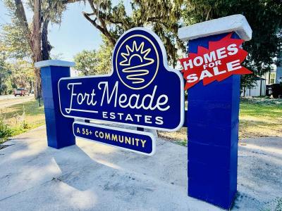 Photo 3 of 22 of home located at 1013 Ohio St SE Fort Meade, FL 33841