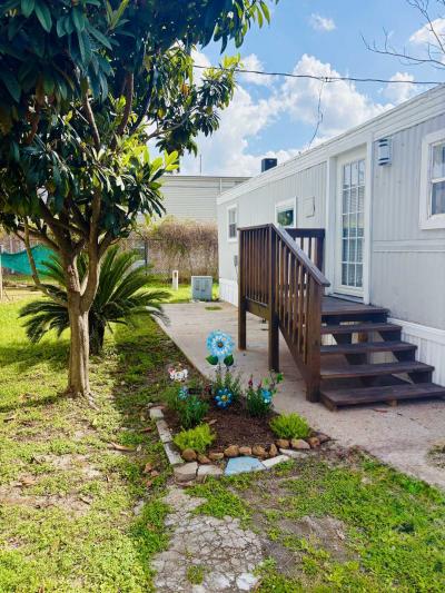 Mobile Home at 5711 Yale St #27 Houston, TX 77076
