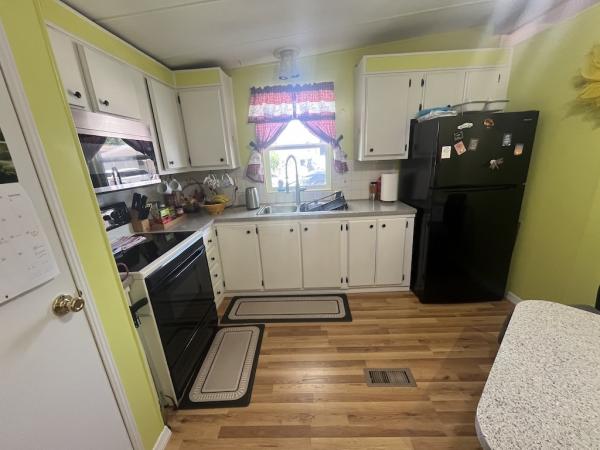 1983 BROO Mobile Home For Sale