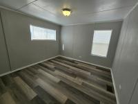 1975 Manufactured Home