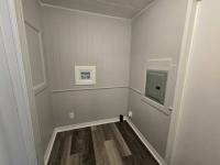 1975 Manufactured Home