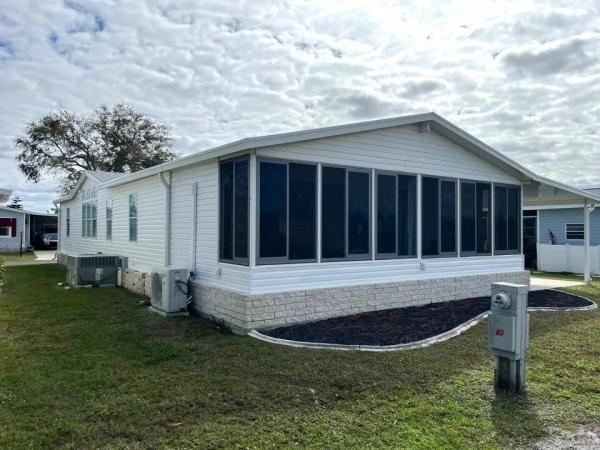 1999 Jacobsen HS Mobile Home