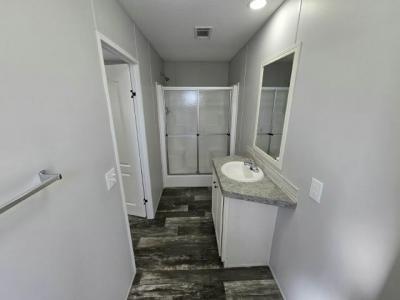 Photo 5 of 8 of home located at 1234 Reynolds Road, #120 Lakeland, FL 33801