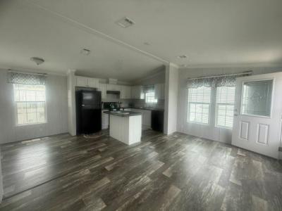 Photo 3 of 12 of home located at 4125 Park St N, #735 Saint Petersburg, FL 33709