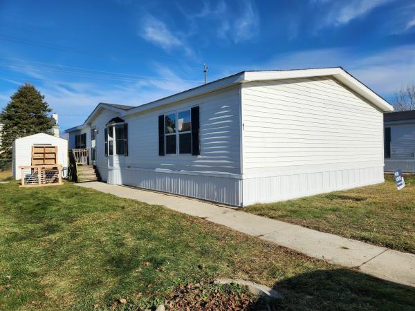 1990 Fairmont Homes Mobile Home For Sale