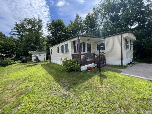 1972 Broadmore S3239 Mobile Home
