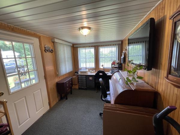 1972 Broadmore S3239 Mobile Home