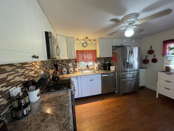 1972 Broadmore S3239 Mobile Home