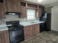 2022 Live Oak Homes L-5562E-OAK Manufactured Home