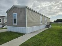 2022 Live Oak Homes L-5562E-OAK Manufactured Home