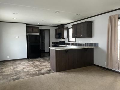 Photo 3 of 10 of home located at 43 Swan Lane Beecher, IL 60401