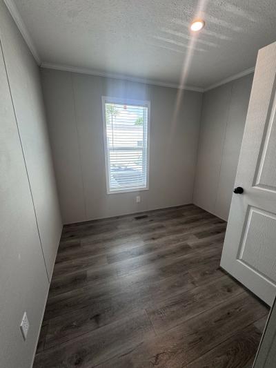 Photo 4 of 13 of home located at 17124 St. Charles Macomb, MI 48044