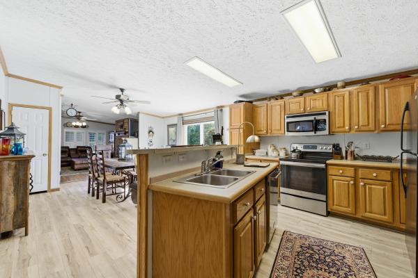 2003 CLAY GREENBRIER Mobile Home