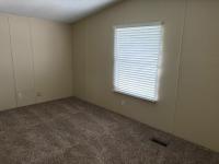 2005 Fleetwood Beacon Hill Mobile Home