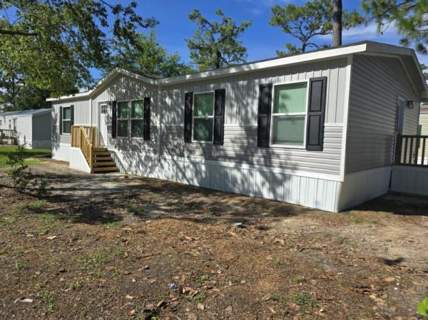 Photo 1 of 2 of home located at 7117 SW Archer Rd Lot #2223 Gainesville, FL 32608