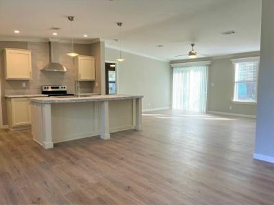 Photo 4 of 21 of home located at 1077 Cloverleaf Circle Brooksville, FL 34601