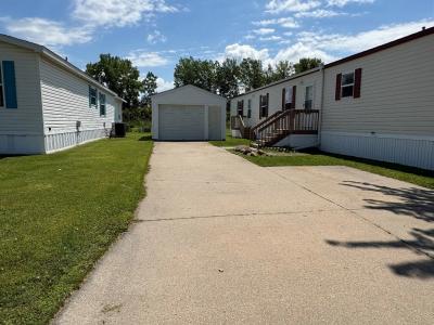 Photo 3 of 23 of home located at 2061 SE Windover Dr. #B58 Ankeny, IA 50021