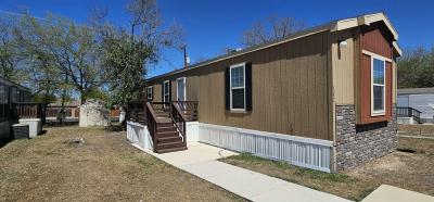 Mobile Home at 9605 W Us Highway 90 Lot #142 San Antonio, TX 78245