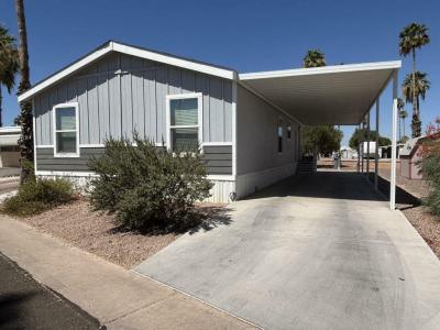Photo 2 of 11 of home located at 7300 N 51st Ave Lot D-63 Glendale, AZ 85301