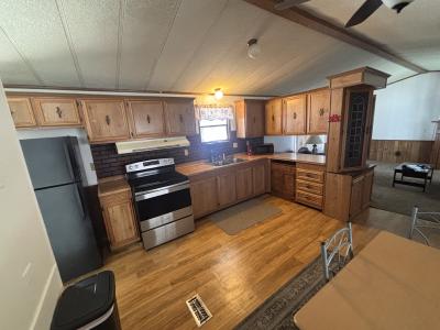 Photo 5 of 7 of home located at 13393 Mariposa Road #257 Victorville, CA 92395