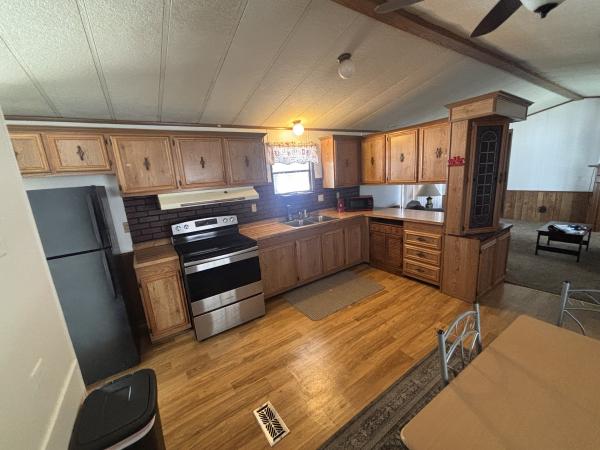 1985 Other B303 Mobile Home