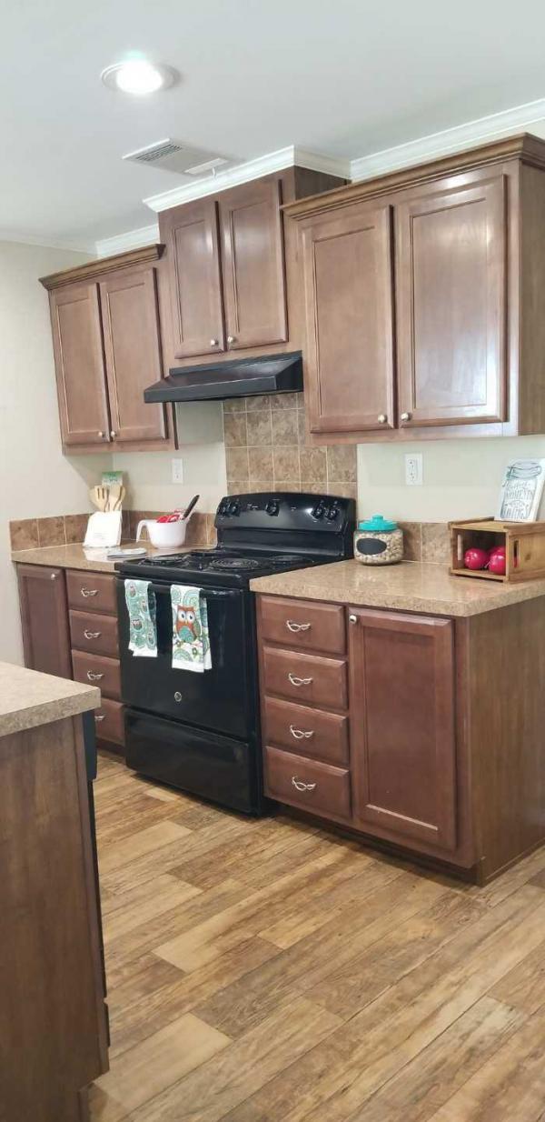 2018 American Homestar Corp Oak Creek Mobile Home