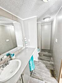 2002 Schult Desert Manor Mobile Home
