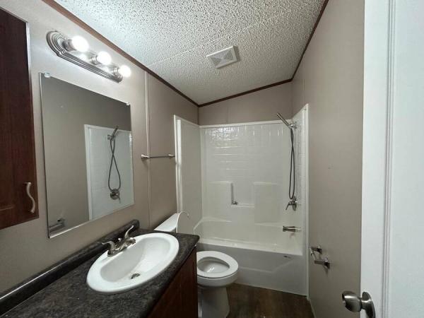 2022 16643F  Home