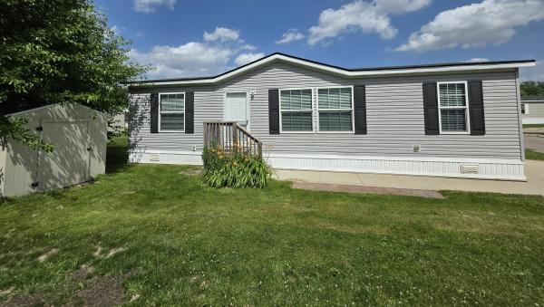 Photo 1 of 2 of home located at 458 Flamingo #339 Rochester Hills, MI 48309