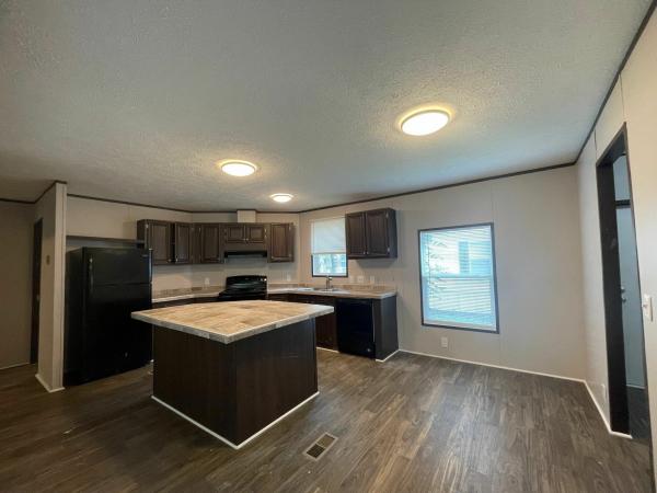 Photo 1 of 2 of home located at 5225 Jack Pine Drive Lot Jac5225 Montgomery, AL 36116