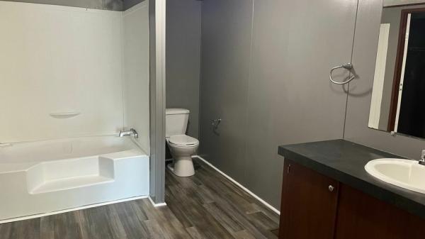 2014 Clayton Homes Inc Community Series Mobile Home