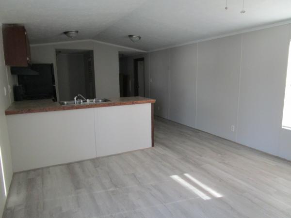 2015 Clayton Homes Inc Mobile Home For Sale