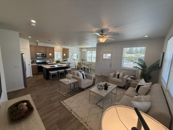 2026 Skyline VICTORY IP M201K Manufactured Home