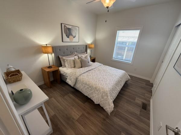 2026 Skyline VICTORY IP M201K Manufactured Home