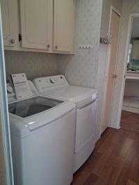 1990 Manufactured Home