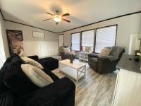 2010 Commodore Manufactured Home