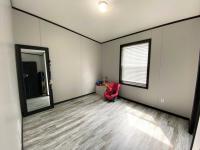 2010 Commodore Manufactured Home