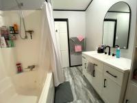 2010 Commodore Manufactured Home