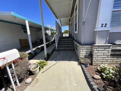 Photo 3 of 13 of home located at 1750 Whittier Ave Costa Mesa, CA 92627