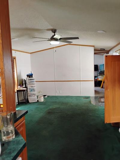 Mobile Home at 88 Shady Acres Dr Akron, OH 44312