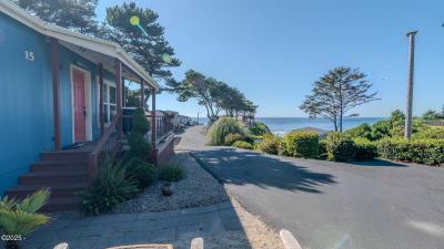 Photo 2 of 19 of home located at 4875 N. Hwy 101 #15 Depoe Bay, OR 97341