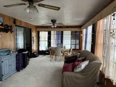 Photo 2 of 48 of home located at 718 Lake Larch Dr Lakeland, FL 33805