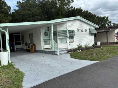 Photo 2 of 70 of home located at 4979 Lakeland Harbor Blvd Lakeland, FL 33805